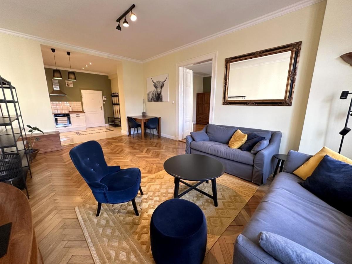 Gorkeho Apartment In City Centre Bratislava Extérieur photo