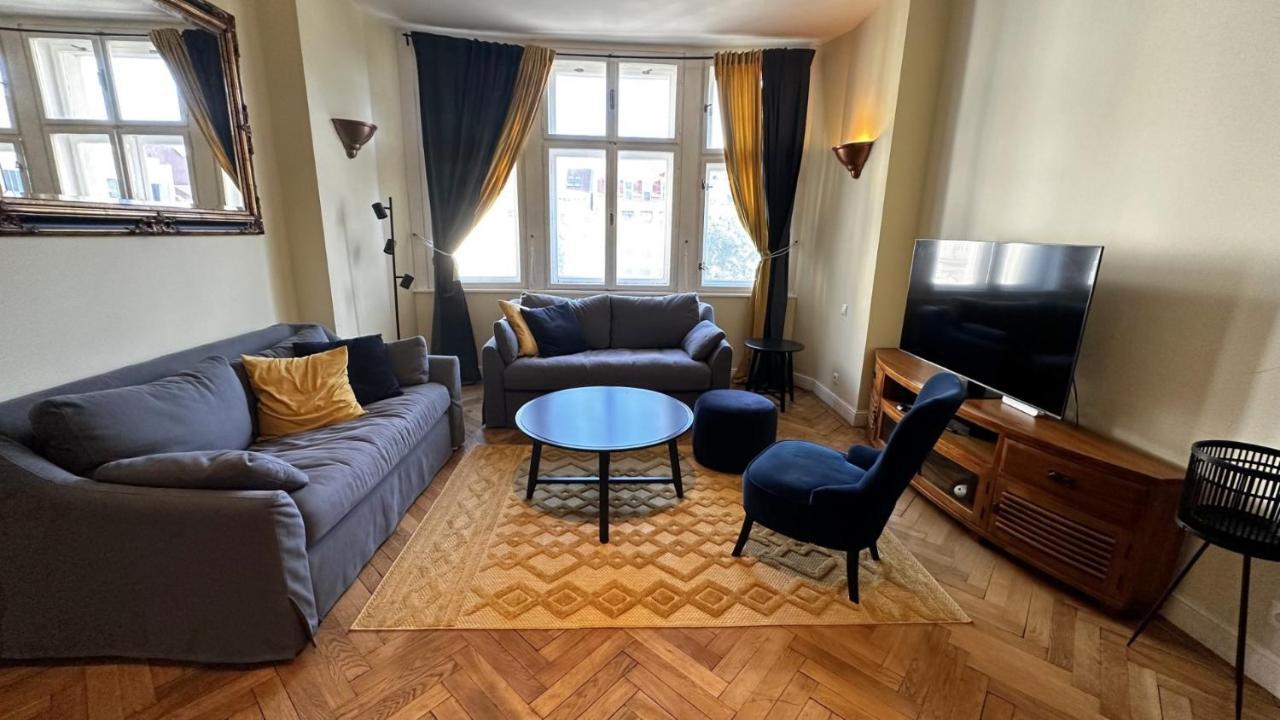 Gorkeho Apartment In City Centre Bratislava Extérieur photo